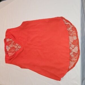 Benvied Woman Top